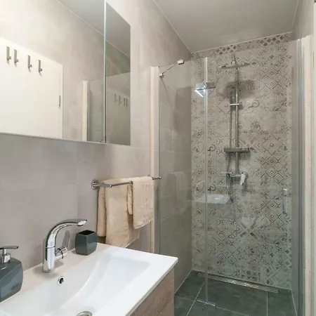 Apartment Apartman Braavos **** *